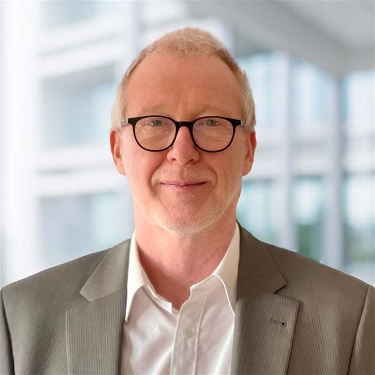 Headshot Reinhard Schulz