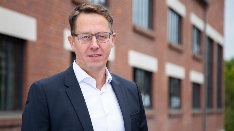 Yves Koitzsch Headshot